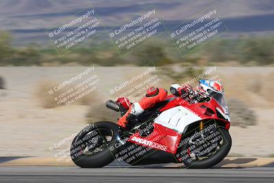 media/Nov-16-2025-Race Pace (Sun) [[8c5fa54630]]/Verified Riders/7-Turn 4 (1155am)/